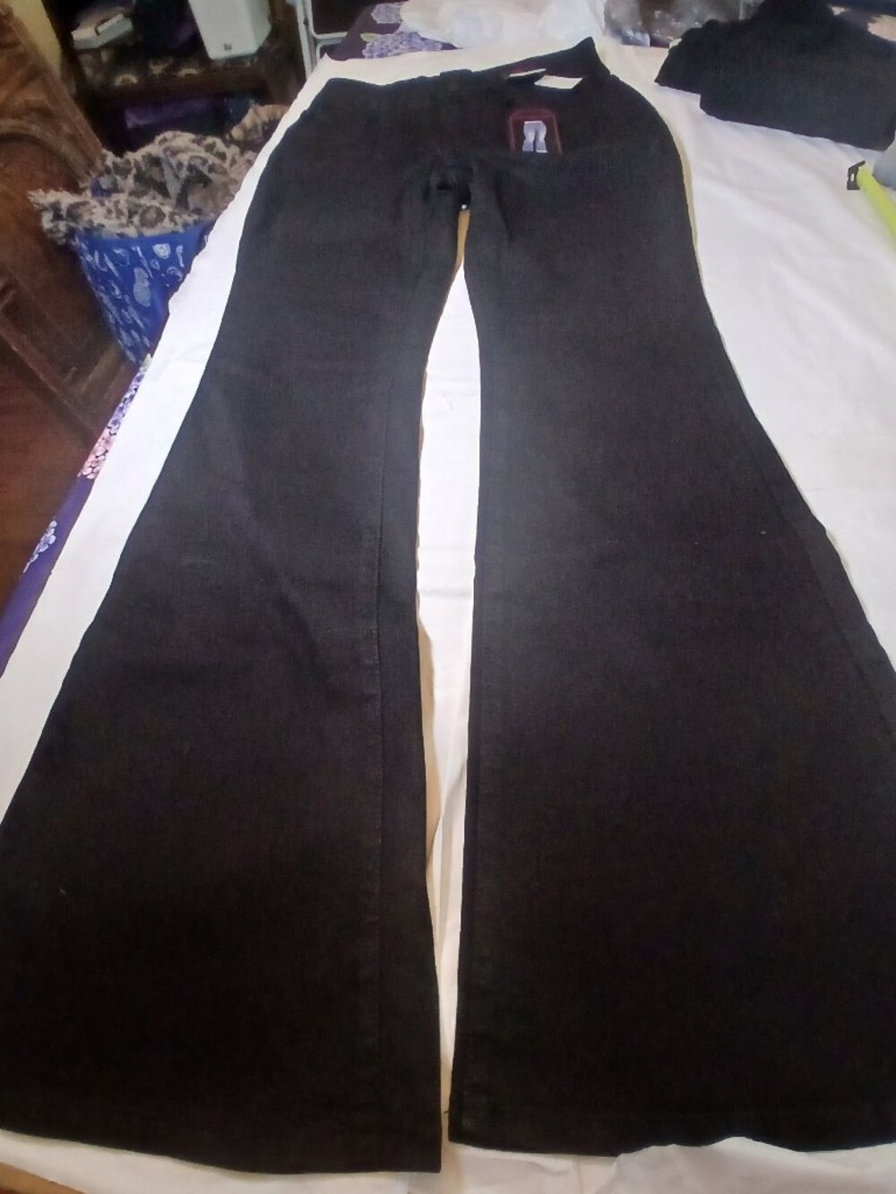 High Rise Black Flare Jeans Size 7 NWT